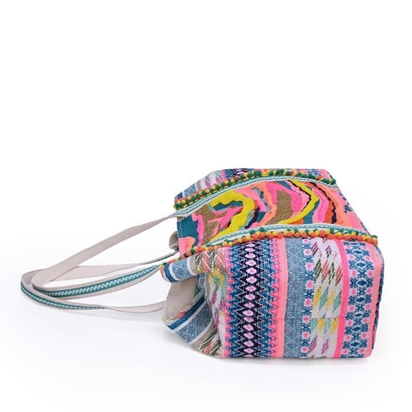 America & Beyond Daphne Beaded Tote Bag w/tassel - Picture 13 of 13